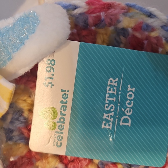 Wicker Basket with Blue Lining 4pc Set Crochet Coasters Spring colors Fabric Egg - Picture 14 of 17